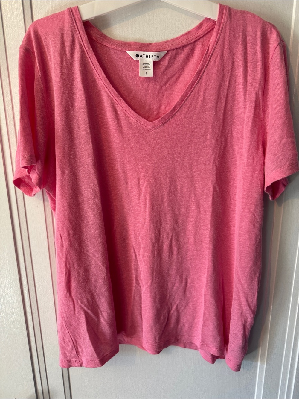 Athleta  Raphanus Pink Getaway linen blend top